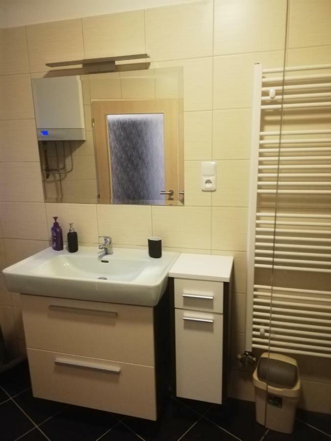 Apartmány pod Divadlem Znojmo Esterno foto